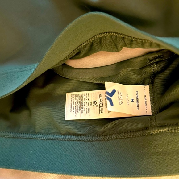 3/$15 Old Navy Green High Support PowerSoft Sports Bra - Picture 3 of 4